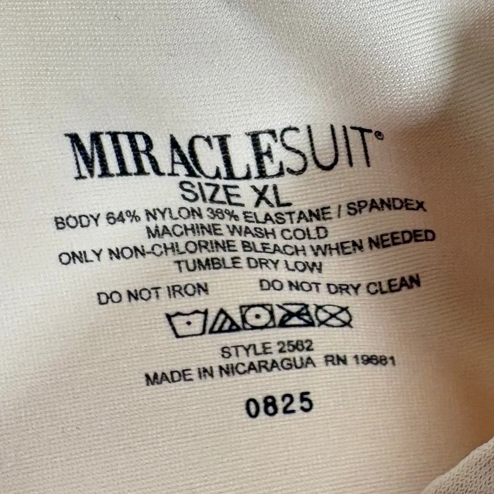 Miraclesuit Modern Miracle Thigh Slimmer Bodysuit 2562 Warm Beige XL NEW